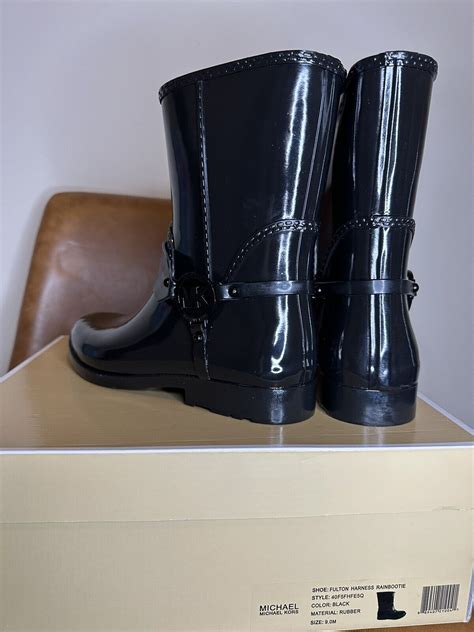 bottes michael kors caoutchouc|michael kors burnished boots.